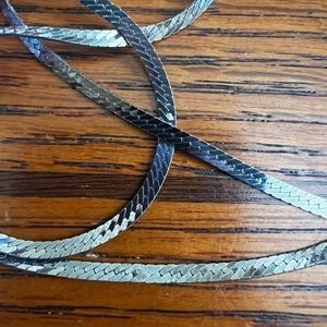 10.5 inch snake chain silver necklace w clasp